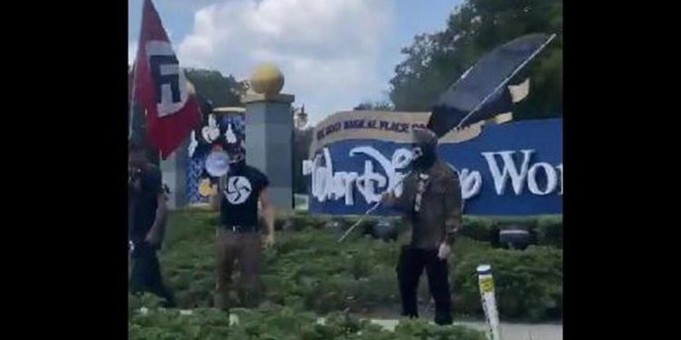 Disney’in varisinden Nazi bayraklarıyla yapılan ırkçı şova reaksiyon
