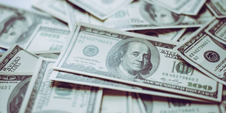 Dolar Durdurulamıyor… Tarihi Rekor!