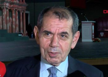 Dursun Özbek: Transfer konusunda en uygunu neyse onu yapacağız