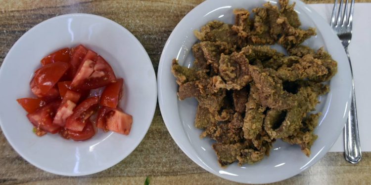 Edirne’nin meşhur tava ciğerinde tavan fiyat delindi, porsiyonu 160 TL’ye çıktı