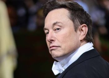 Elon Musk, unvanını geri aldı… O tekrar ‘dünyanın en zengini’