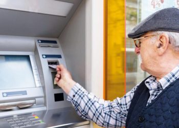 Emekli ikramiye ve aylıkları erken ödenecek