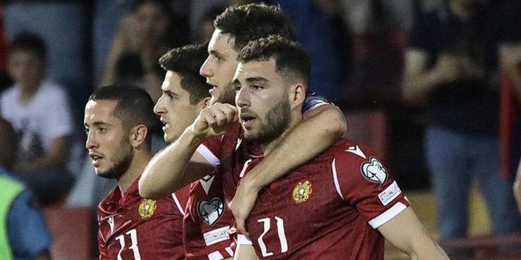 Ermenistan, Letonya’yı 2 golle geçti