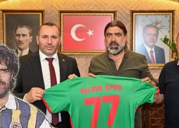 Eski futbolcu Faruk Yiğit, Yalovaspor’un başına geçti