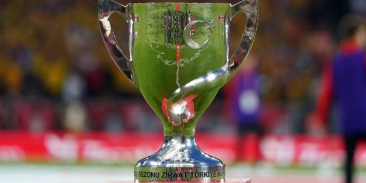 Fenerbahçe 10 yıl sonra kupayı kazanmak istiyor! İki sefer final kaybeden Başakşehir, birinci peşinde…