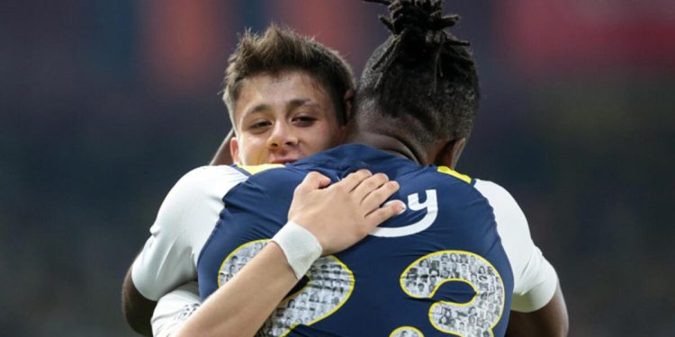 Fenerbahçe-Başakşehir finaline Arda Güler damgası! Başakşehir durduramadı, Batshuayi…