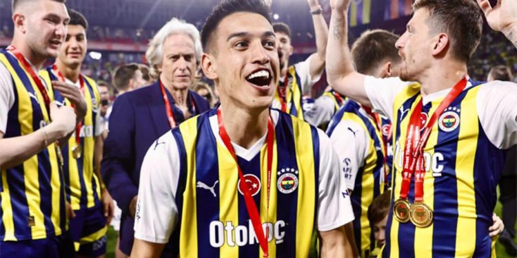 Fenerbahçe, İrfan Can Eğribayat’ın bonservisini aldı!