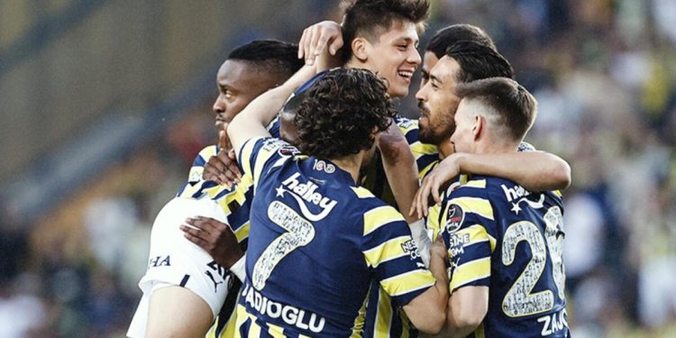 Fenerbahçe’de dönemin telafisi için umut kupada!
