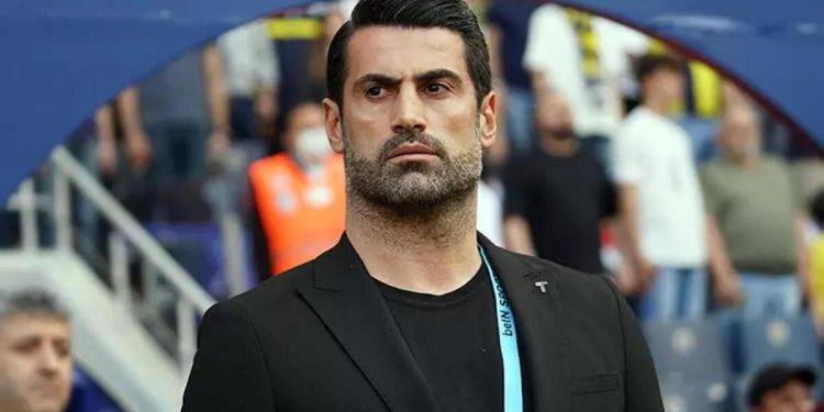 Fenerbahçe’nin teknik yöneticisi kim olacak? Efsane isimden “Hazırım” bildirisi