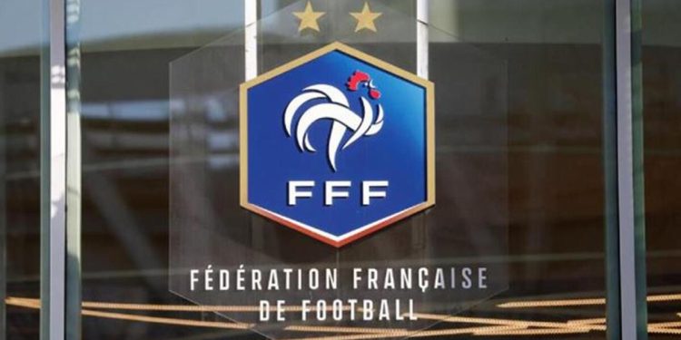 Fransa’da skandal karar! Futbol federasyonunun başörtü yasağı onandı