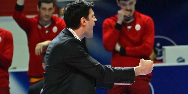 Galatasaray Erkek Voleybol Ekibi, Umut Çakır’la nikah tazeledi