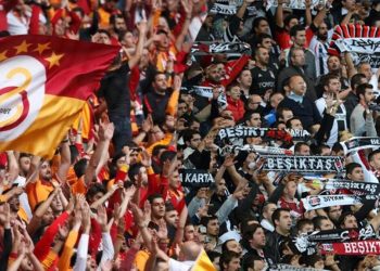 Galatasaray ve Beşiktaş kombine bilet fiyatlarında Barcelona ve Liverpool’u geride bıraktı