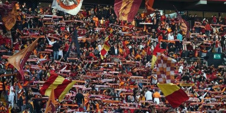 Galatasaray’a kombine ve locadan dev gelir!