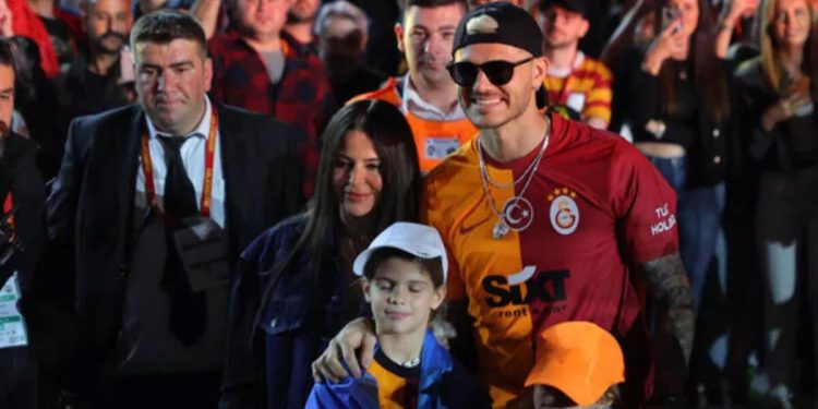 Galatasaray’ın 23. şampiyonluğunun hikayesi… Mauro Icardi şu sözlerle arkadaşlarını ikaz etti: Egzersizde çift dalarım, ayağını sakatlarım