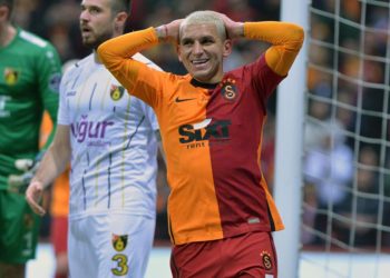 Galatasaraylı Lucas Torreira’nın menajerinden açıklama! ‘Lazio ile görüşeceğiz’