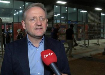 Göksel Gümüşdağ: Fenerbahçe kupayı hak etti, biz ayrıntılarda boğulduk