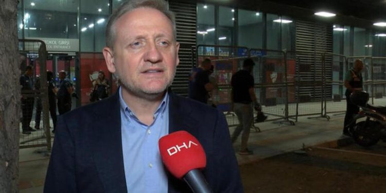 Göksel Gümüşdağ: Fenerbahçe kupayı hak etti, biz ayrıntılarda boğulduk