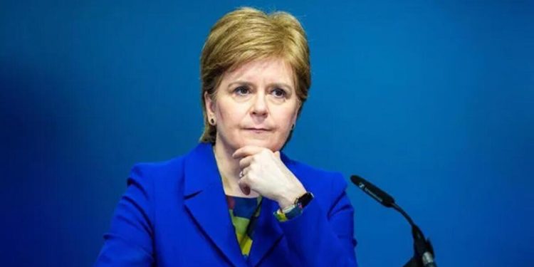 Gözaltına alınan İskoçya’nın eski Başbakanı Sturgeon hür bırakıldı