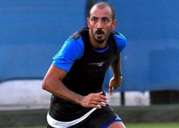 Göztepe, Ahmet İlhan Özek’i listesine aldı