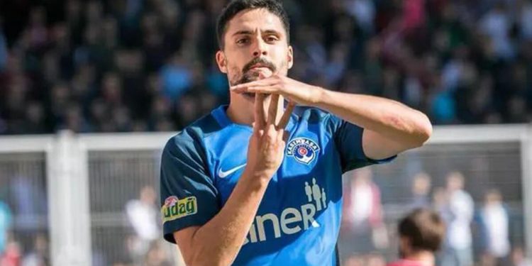 Göztepe’de iki destek tamam!