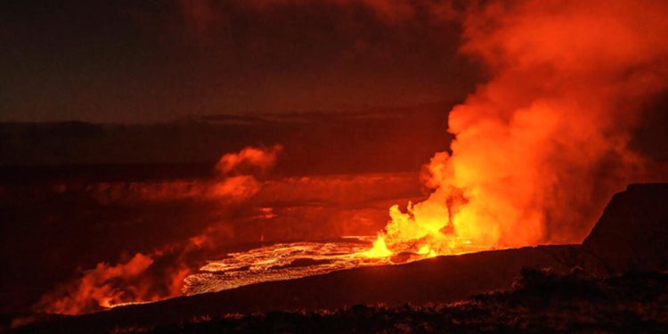 Hawaii’deki Kilauea Yanardağı tekrar patladı