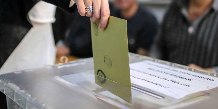 Herkes Ne Olduğunu Anlamaya çalışıyor… 83 milyon Fazla Pusula, Sayısı Bilinmeyen Yabancı Seçmen… Sandıkta Kuşkulu Sorular…