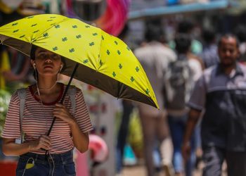 Hindistan’da çok sıcaklar nedeniyle can kaybı 96’ya yükseldi