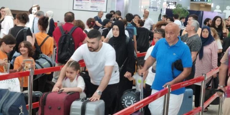 İstanbul Havalimanı’nda bayram yoğunluğu