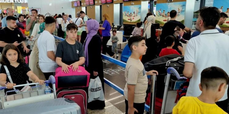 İstanbul Havalimanı’nda ‘karne tatili’ yoğunluğu