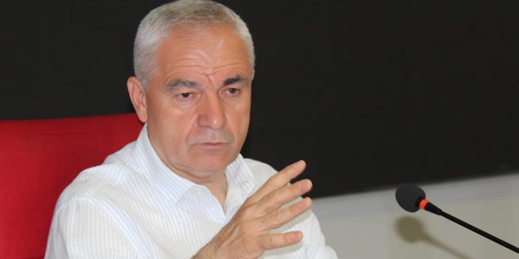 İstek Çalımbay, Sivasspor’a tarihi başarılarla veda etti!