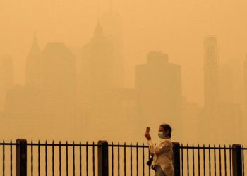 Kanada yanıyor ABD boğuluyor