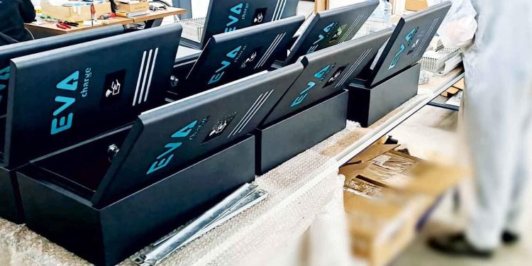 Konutta konseyimi kolay şarj istasyonu periyodu