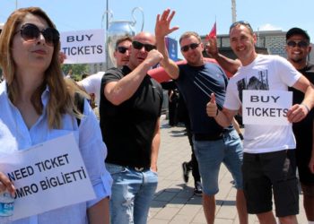 Manchester City ve Inter taraftarları, Taksim’de Şampiyonlar Ligi finaline bilet arıyor