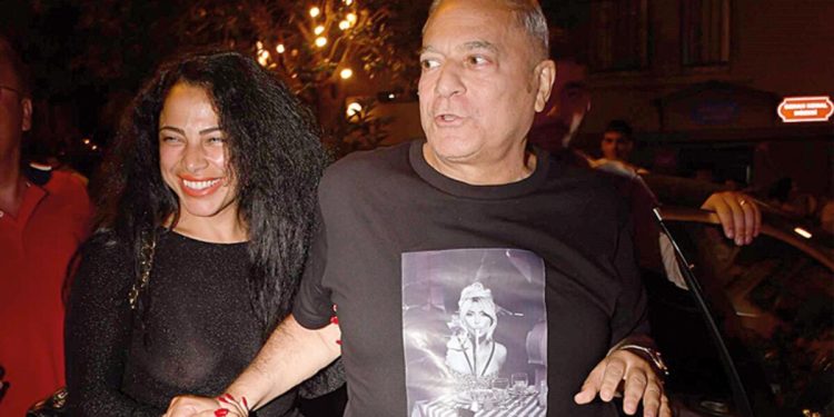 Mehmet Ali Erbil Cihangir’de… ‘Bugün halk günüymüş, ben de halktan sayılırım’