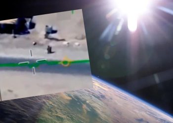 NASA’dan Dünyayı Şoke Eden Açıklama: Manzaralardaki Uçan Cisim Dünyaya İlişkin Değil!