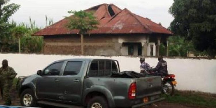 Okul atağında 23 cenaze ailelerine teslim edildi