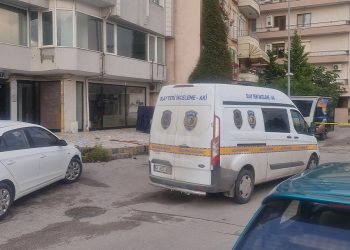 Paklığa geldiği konutun balkonundan ‘düşen’ bayan ömrünü yitirdi