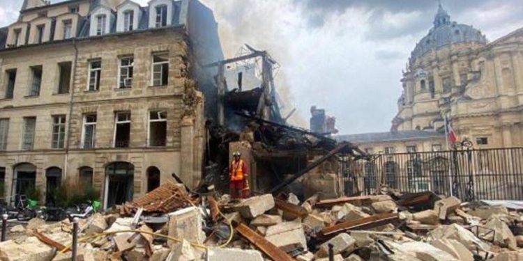 Paris’teki patlamada yaralı sayısı 50 olarak açıklandı