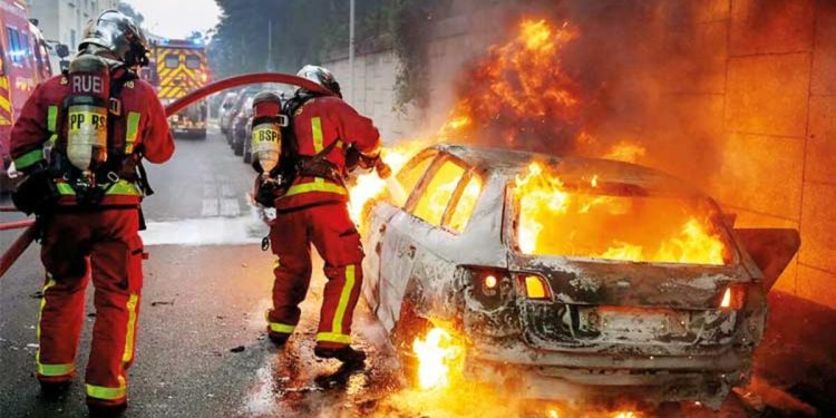 Polis kurşunu can aldı: Fransa’da sokaklar hareketli