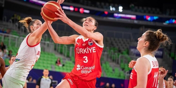 Potanın Perileri’nin rakibi Slovakya