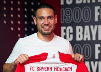 Raphael Guerreiro resmen Bayern Münih’te!