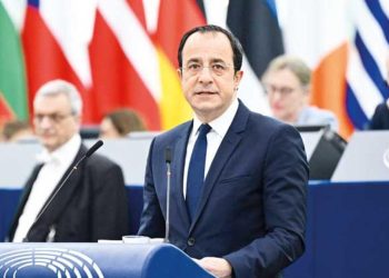 Rum önderden tezli ‘çözüm’ çıkışı