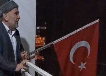 Seçimi 4 Silahla ‘Kutlayan’ Kişi Terör Estirdi!