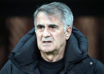Şenol Güneş: Birebir gemideyiz ortak akıllara muhtaçlığımız var