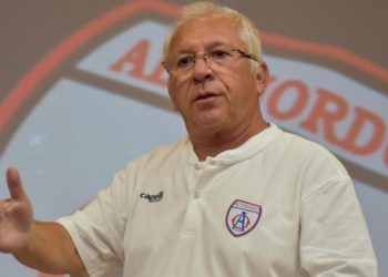 Seyit Mehmet Özkan: “Ülkemizdeki profesyonel futbol dünyası bana nazaran değil…”