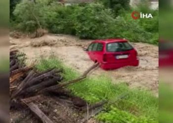 Sırbistan’daki selde 14 ırmak taştı, OHAL ilan edildi