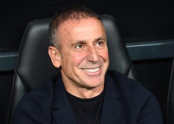 Son Dakika: Abdullah Avcı’dan Fenerbahçe ve Ulusal Kadro açıklaması!