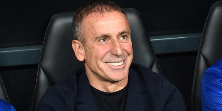 Son Dakika: Abdullah Avcı’dan Fenerbahçe ve Ulusal Kadro açıklaması!