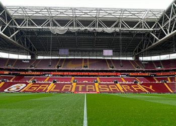 Son Dakika: Galatasaray’dan 100 milyon Euro’luk sponsorluk anlaşması! Stadın ismi değişiyor…