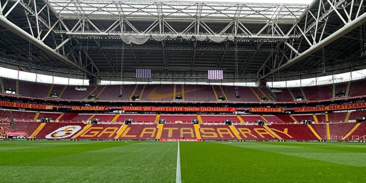 Son Dakika: Galatasaray’dan 100 milyon Euro’luk sponsorluk anlaşması! Stadın ismi değişiyor…